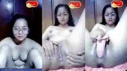 Belajar Main Dildo, Klarisa Berlatih Sampai Muncrat