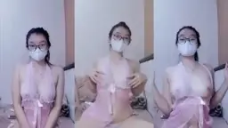 Chindo Mochiii Dengan Payudara Bulat Montok Seperti Buah Mangga Ranum