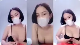 Desti Si Rambut Pendek Yang Dadanya Montok Itu Digoyang-goyang