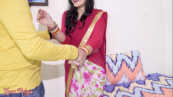Desi Bhabhi Ko Deep Blowjob Ke Baad Hardcore Anal Choda Gaya, Hindi Sex Video