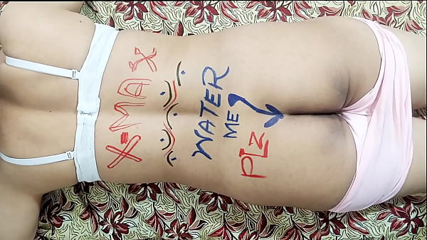 Dildo Menggila Di Malam Natal, Menghantam Pantat Besar Dan Memeknya Yang Menggoda Dengan Gaun Merah, Bra Putih, Dan Hijab Hitam