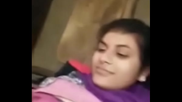 Pasangan Desi Mesum Beraksi Di Kelas