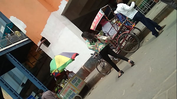 Gadis India Yang Menggoda Dan Penuh Gairah