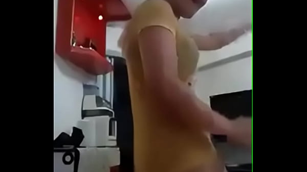Gadis Indonesia Yang Menggoda Dan Penuh Gairah