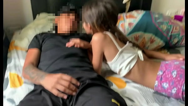 Hermanastra Memutuskan Untuk Berhubungan Intim Dengan Saudara Tirinya Saat Orang Tua Tiri Tak Ada Di Rumah – Kisah Lengkap …