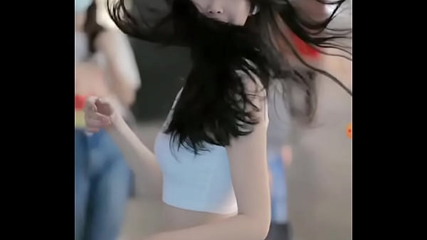 Gadis Tiongkok 2020 Dengan Tubuh Seksi Dan Menggoda