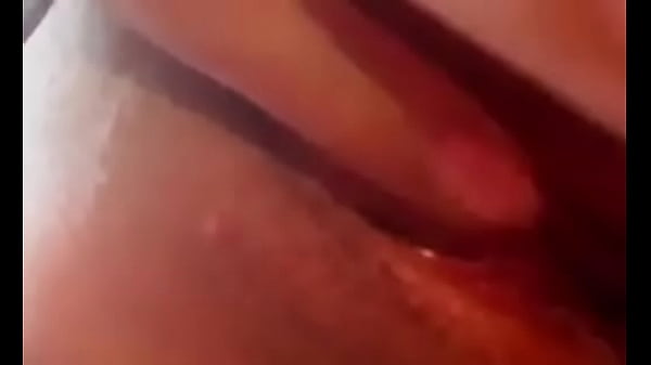Mi Perra Caliente Me Manda Un Video Ardiente Masturbándose Y Rogando Por Verga