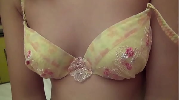 Gadis Asia 5026 Yang Menggoda Dan Menggairahkan
