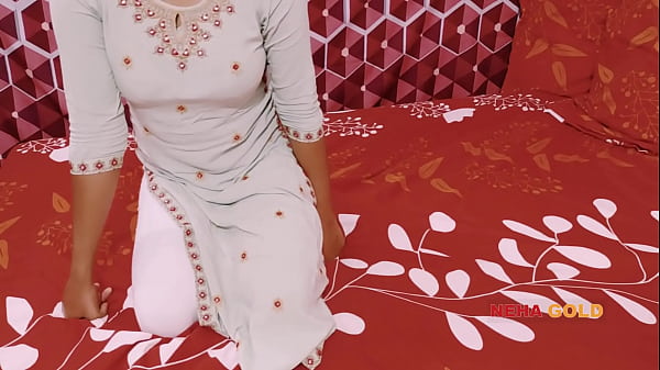 चाची की बेटी को धंसा-धंसाकर चोदा