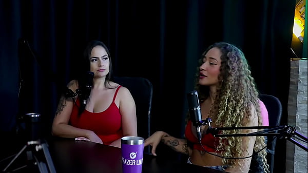 Bruninha Surfistinha: Dari Ekshibisionis Ke Adegan Panas Di Kapal, Dukungan Sang Ibu, Dan Live Syur Setelah Video Bocor (tonton Di: Sheer/red)