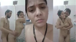 Video Panas Bhabhi Dan Devar Yang Menggoda Dari Dalam Kamar Mandi
