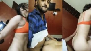 Video Panas Devar Dan Bhabhi Dalam Gaya Doggy Yang Menggoda