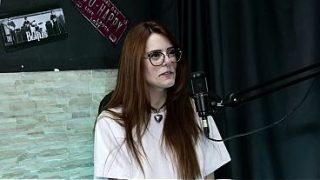 Batalin Main Dengan Para Lelaki Demi Ngentot Dengan Mamah Yang Hot – Bella Ruiva (moai Tv)
