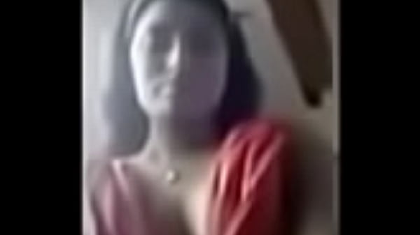 Tontonan Montok Cewek India Bikin Muncrat Liur
