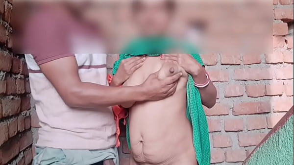 Desi Cewek Cantik Lagi Digenjot Keras, Makin Liar Makin Basah.
