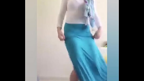 Tarian Arab Yang Bikin Kelamin Meleleh, Goyangannya Bikin Nafsu Membara.