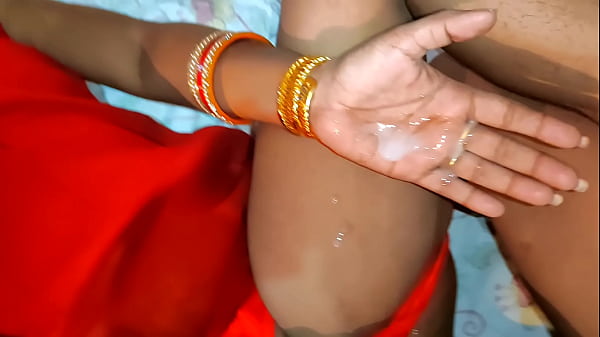 देसी बेबी की नई गांड में हिंदी में पहली बार धीरे-धीरे लोडा घुसाकर चोदा