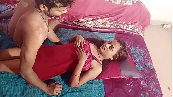 Istri India Terpanas Dengan Payudara Besar Beraksi Mesra Dengan Suami – Audio Desi Hindi Penuh Gairah