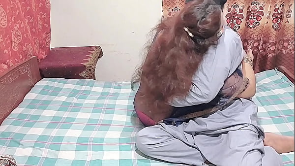Bidadari India Yang Menggoda, Rayuan Seksual Yang Membara