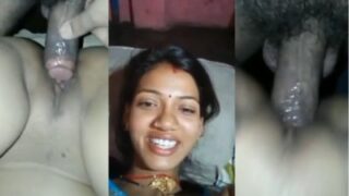 Beruntung Bener Si Cowok Ini, Ngerobekin Memek Mulus Istrinya Orang Yang Udah Nikah.