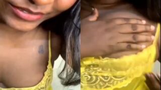 Cewek India Selatan Pamer Toket Gede Di Live Streaming, Bikin Ngaceng Abis!