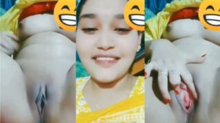 Desi Cewek Kampung Colmek Video Call Mms Sama Stranger, Crot Di Muka.