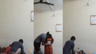 Penyewa Ngewein Induk Semangnya Sampe Crot Di Dalam Memek Desinya Yang Becek