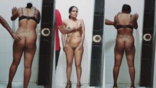 Pria Perkasa Menundukkan Wanita Dalam Bdsm, Menikmati Seks Desi Yang Keras Dan Penuh Nafsu.