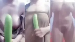 Sinta Bugil Goyang Live, Bikin Meleleh Ngacengin Penonton.