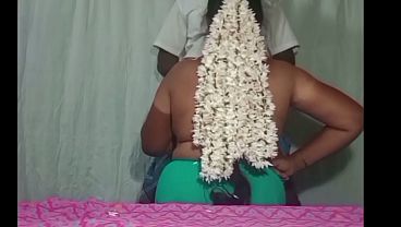 Desi Tamil Istri Rumah Tangga Panas, Ngentot Sambil Minta Digenjot Keras