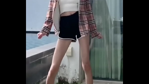 Gadis Cina Seksi Chen Yi Li, Bikin Meleleh Dan Pengen Ngerasain Semua Kenikmatannya.