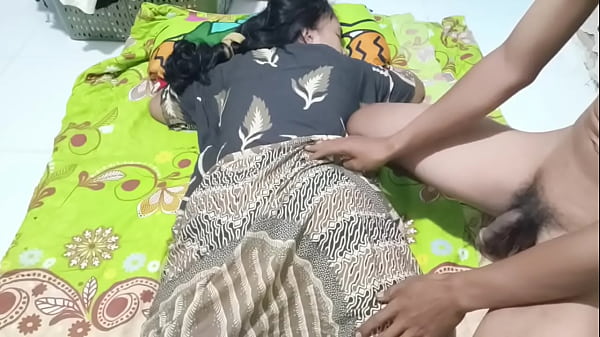Ngentot Bu Ratna, Istri Seksi Yang Haus Sentuhan Dan Lagi Ngidam Kontol