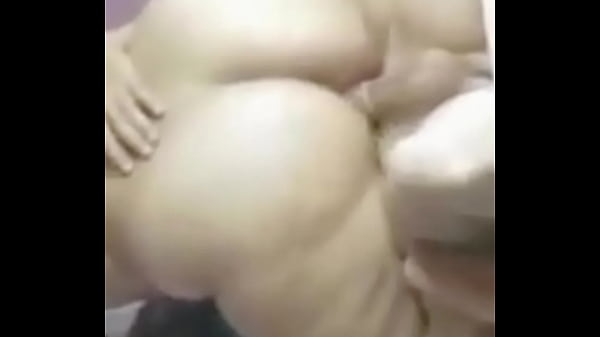 المتناكة الشرموطة بتعشق الزب الكبير