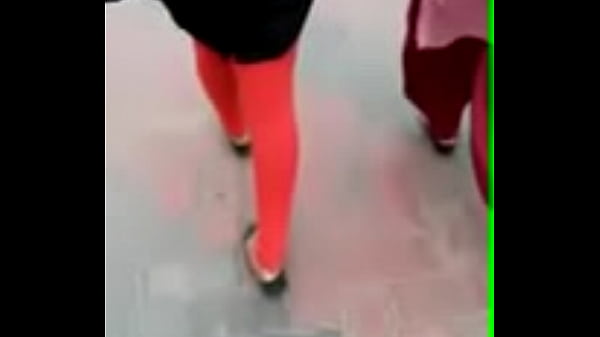 Desi Cewek Bengali Lagi Ngewe Panas Di Pinggir Jalan, Bikin Makin Pengen Main Di Tempat Umum.
