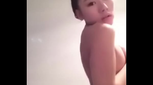 Si Goblok Goyang-goyang, Nungging Siap Digenjot, Ngentot Siang Malem.