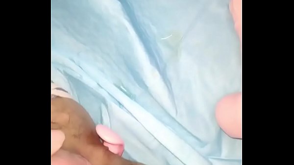 Cewek China Ngebut Colmek Sampe Muncrat, Lubangnya Penuh Semua