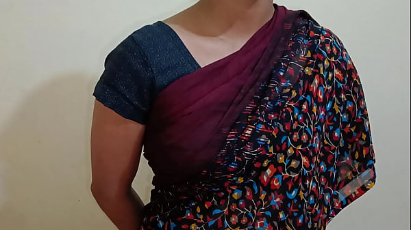 Bokep Pembantu Desi India Lagi Crot Di Memek, Ngewe Part 2, Suara Hindi Jelas Bikin Makin Tegang.