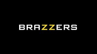 Terkunci Di Kontol – Kate Dalia / Brazzers / Tonton Langsung Dari Www.zzfull.com/jumpi, Siap-siap Ngeces Berat.