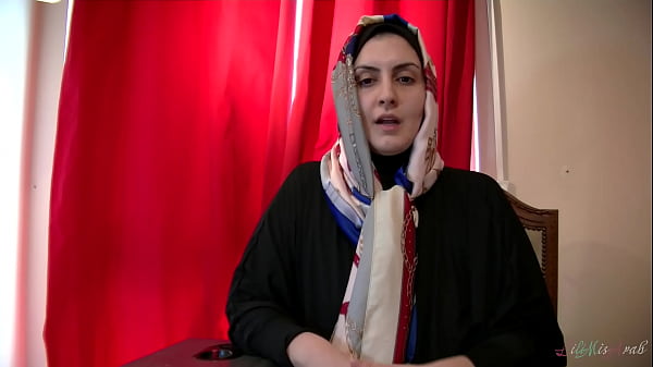 Monyet, Lo Pikir Lo Pantas Disentuh Majikan Arab Yang Seksi Ini? Aku Benci Dan Akan Hina Lo Sampai Lo Meringis Kesakitan.