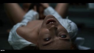 Kontrol Pikiran Parasit Alien Vs Cewek Seksi Bergoyang Basah Kena Goyang