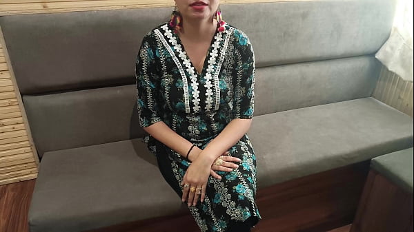 Jija Ji Digoda Badan Seksi Saali, Ngewe Memek Dan Bokongnya Pakai Suara Hindi Yang Bikin Makin Erotis
