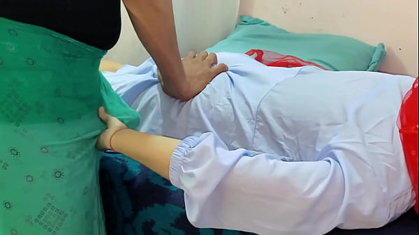 Malkin Ngatur Biar Babunya Digebukin Pake Suara Sex Hindi