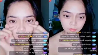 Live Cewek Toge Goyang-goyang Lepas Bra, Crot!