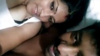Ngentot Kambikuttan Sama Bintang Serial Mallu, Crot Di Mulut Si Artis Porno.