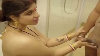 Nonton Video Mesum Bhabhi Sama Adik Ipar Di Kamar Mandi, Crot Di Mana-mana!