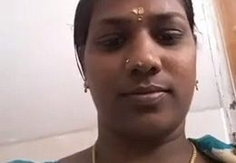 Tamil Aunty Lagi Di Toilet Sambil Cuci Memek Basah Kuyup