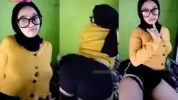 Ukhti Pamer Tetek Live Barbar Bikin Sange