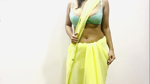 Trailer – Bini India Montok Dada Besar Menggoda Pakai Saree Kuning, Bikin Muncrat!