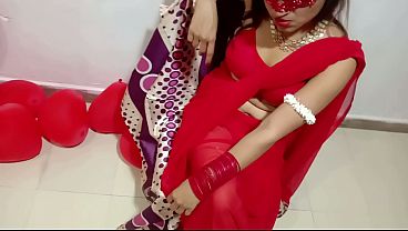 Baru Nikah, Istri India Berbaju Sari Merah Digaruk Habis-habisan Sama Suami Desi Di Malam Valentine – Bokep Hindi Full Hot