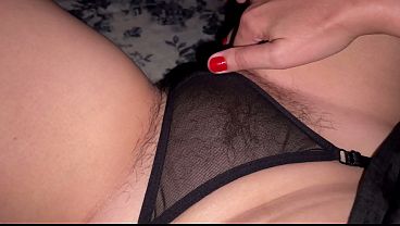 Tonton Ibu Nakal Ini Mainin Memek Bulu Lebatnya Dari Sudut Pandang Fpov Yang Bikin Crot.